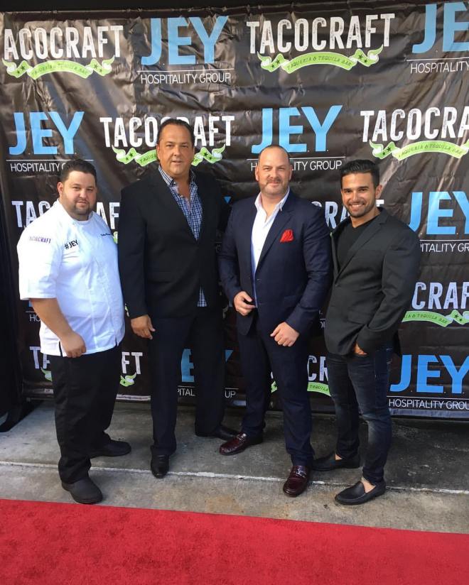 13497723_10102882259655528_3022711193310673882_o